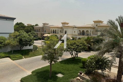 فيلا في فيلات, دبي 4 غرف نوم, 793.6 م² رقم 67661 - صورة 16