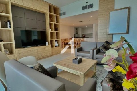 Apartment in Damac Heights, Dubai Marina, Dubai 2 bedrooms, 142.8 sq.m. № 67662 - photo 2