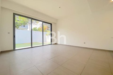 Снять в аренду виллу в Дубай Хилс Эстейт, Дубай: 3 спальни, 412м², № 24252 - фото 9