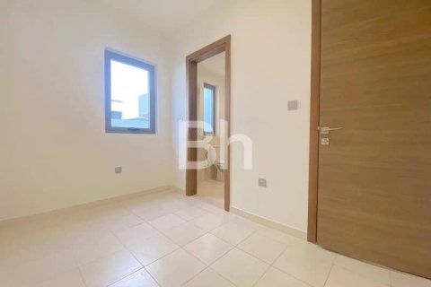 Снять в аренду виллу в Дубай Хилс Эстейт, Дубай: 3 спальни, 412м², № 24252 - фото 8