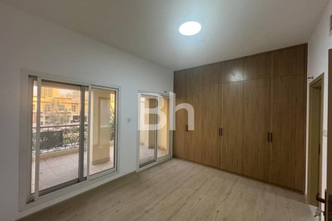 Townhouse in Jumeirah Village Circle, Dubai 4 bedrooms, 376 sq.m. № 24248 - photo 14