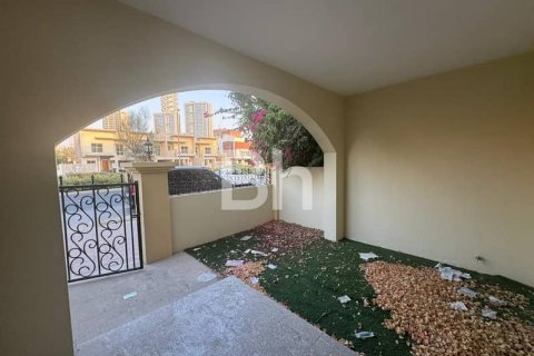 Townhouse in Jumeirah Village Circle, Dubai 4 bedrooms, 376 sq.m. № 24248 - photo 2