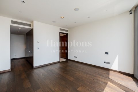 Appartement à Burj Khalifa, Dubai, 2 chambres, 132.66548400 m², № 63542 - photo 12