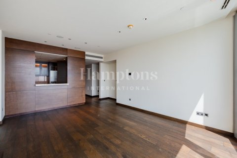 Appartement à Burj Khalifa, Dubai, 2 chambres, 132.66548400 m², № 63542 - photo 5