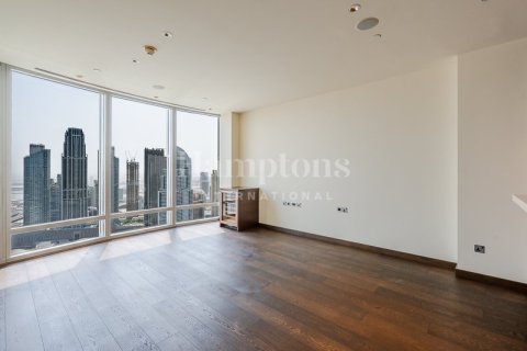 Appartement à Burj Khalifa, Dubai, 2 chambres, 132.66548400 m², № 63542 - photo 14