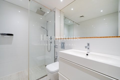 Appartement à FIVE Palm Jumeirah, Palm Jumeirah, Dubai, 1 chambre, 102.86034354 m², № 63543 - photo 5