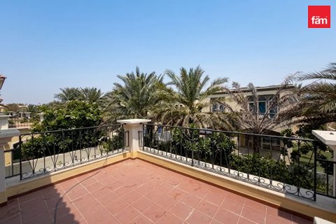 Villa in Jumeirah Park, Dubai 3 bedrooms, 503.7 sq.m. № 123105 - photo 4