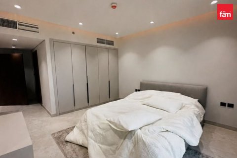Apartment in Dubai 2 bedrooms, 90.2 sq.m. № 123103 - photo 12