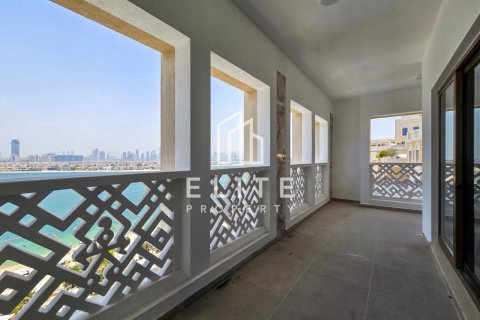 شقة في The Crescent, نخلة جميرا, دبي 3 غرف نوم, 220 م² رقم 134916 - صورة 2