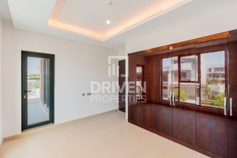 Villa in Silver Springs, DAMAC Hills (Akoya by DAMAC), Dubai 6 bedrooms, 291.07 sq.m. № 135508 - photo 8