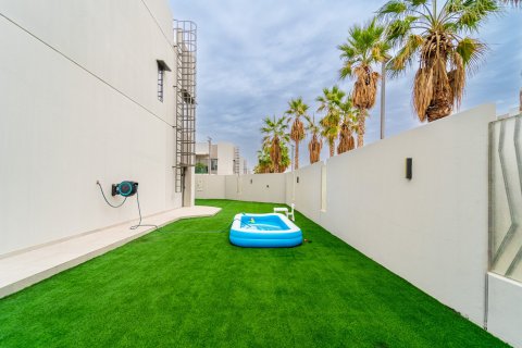 فيلا في دبي 4 غرف نوم, 334 م² رقم 120308 - صورة 20