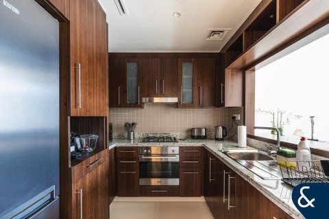 Apartment in BOULEVARD POINT in Downtown Dubai (Downtown Burj Dubai), Dubai 1 bedroom, 85 sq.m. № 99179 - photo 5