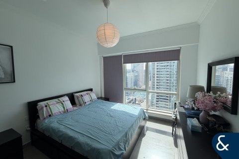 Apartment in AL MAJARA TOWERS in Dubai Marina, Dubai 3 bedrooms, 191 sq.m. № 99189 - photo 7