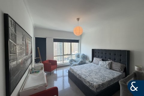 Apartment in AL MAJARA TOWERS in Dubai Marina, Dubai 3 bedrooms, 191 sq.m. № 99189 - photo 6