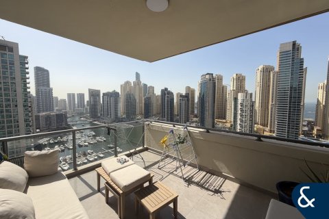 Apartment in AL MAJARA TOWERS in Dubai Marina, Dubai 3 bedrooms, 191 sq.m. № 99189 - photo 5