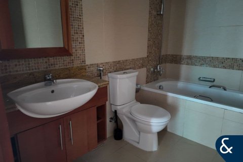 Apartment in The Views, Dubai 2 bedrooms, 128 sq.m. № 99178 - photo 9