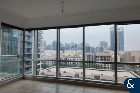 Apartment in The Views, Dubai 2 bedrooms, 128 sq.m. № 99178 - photo 16