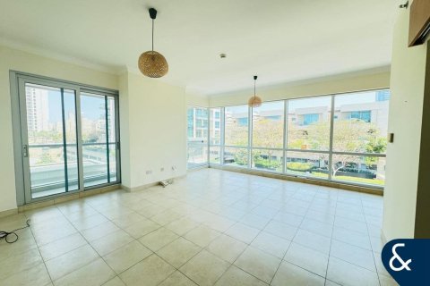 Apartment in The Views, Dubai 2 bedrooms, 128 sq.m. № 99178 - photo 5