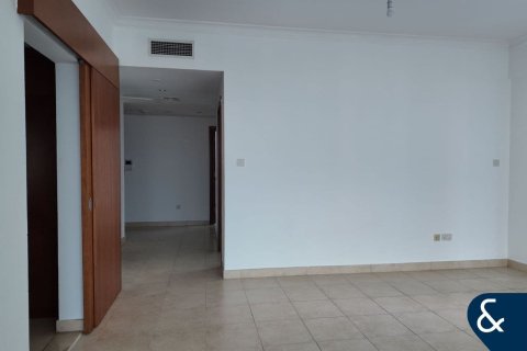 Apartment in The Views, Dubai 2 bedrooms, 128 sq.m. № 99178 - photo 11