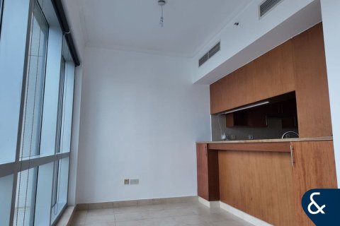 Apartment in The Views, Dubai 2 bedrooms, 128 sq.m. № 99178 - photo 4