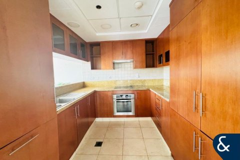 Apartment in The Views, Dubai 2 bedrooms, 128 sq.m. № 99178 - photo 8