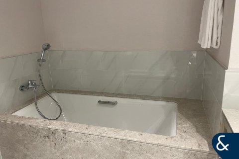 Apartment in ADDRESS HARBOUR POINT in Dubai Creek Harbour (The Lagoons), Dubai 2 bedrooms, 129 sq.m. № 99182 - photo 6