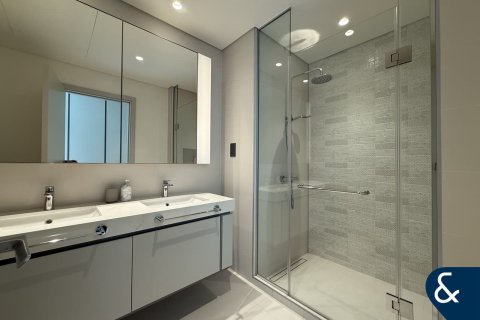 Apartment in SUNRISE BAY in EMAAR Beachfront, Dubai Harbour, Dubai 2 bedrooms, 114 sq.m. № 99177 - photo 11