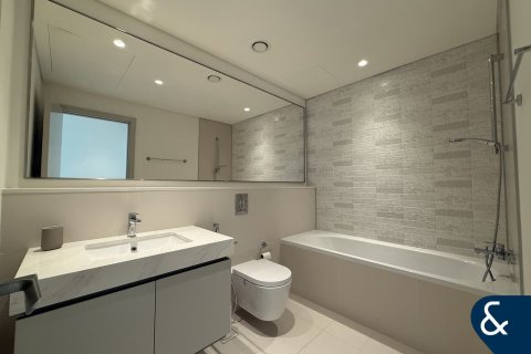 Apartment in SUNRISE BAY in EMAAR Beachfront, Dubai Harbour, Dubai 2 bedrooms, 114 sq.m. № 99177 - photo 8