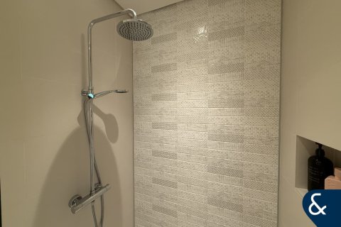 Apartment in SUNRISE BAY in EMAAR Beachfront, Dubai Harbour, Dubai 2 bedrooms, 114 sq.m. № 99177 - photo 13