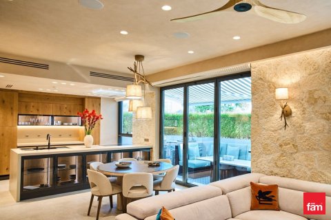 Apartment in Dubai Hills Estate, Dubai 3 bedrooms, 191.4 sq.m. № 41284 - photo 4