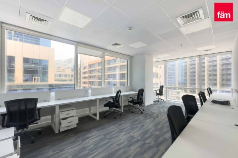 Office in Business Bay, Dubai 299.7 sq.m. № 41290 - photo 4