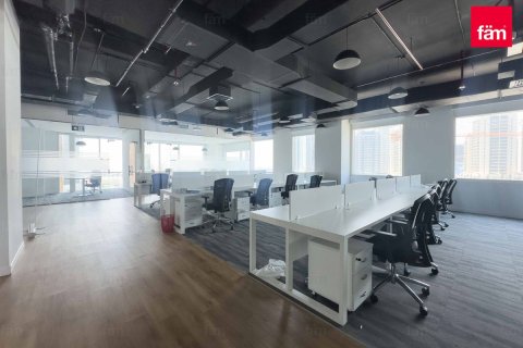Office in Business Bay, Dubai 299.7 sq.m. № 41290 - photo 23