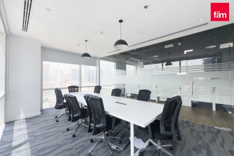 Office in Business Bay, Dubai 299.7 sq.m. № 41290 - photo 9