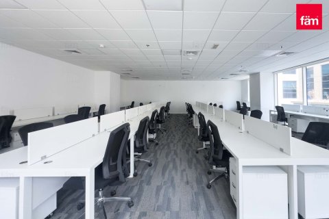 Office in Business Bay, Dubai 299.7 sq.m. № 41290 - photo 2