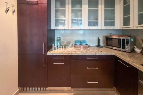 Apartment in Downtown Dubai (Downtown Burj Dubai), Dubai 1 bedroom, 71 sq.m. № 44959 - photo 6