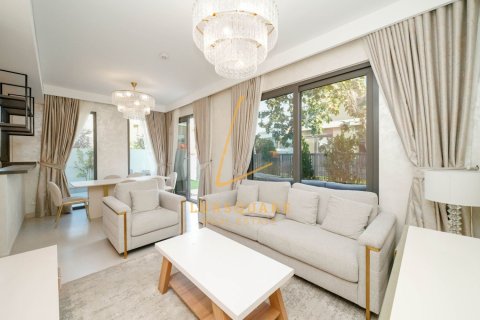 Villa en Tilal Al Ghaf, Dubai, 4 dormitorios, 224 m², № 98021