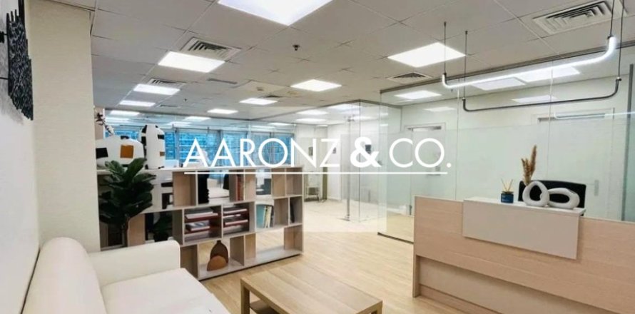 Office in Bayswater, Business Bay, Dubai 102 sq.m. № 102226