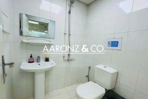 Office in Bayswater, Business Bay, Dubai 102 sq.m. № 102226 - photo 2
