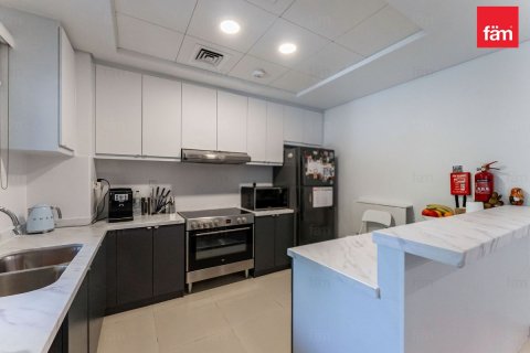 Купить виллу в Дубае: 3 спальни, 186.3м², № 71590 - фото 8