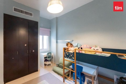 Купить виллу в Дубае: 3 спальни, 186.3м², № 71590 - фото 15