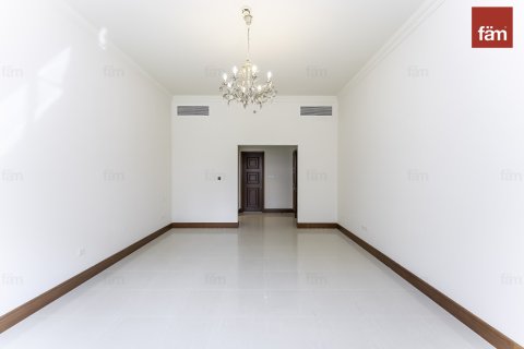 Снять в аренду таунхаус в Пальме Джумейре, Дубай: 3 спальни, 347.9м², № 71581 - фото 16