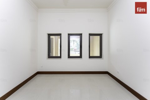 Снять в аренду таунхаус в Пальме Джумейре, Дубай: 3 спальни, 347.9м², № 71581 - фото 20