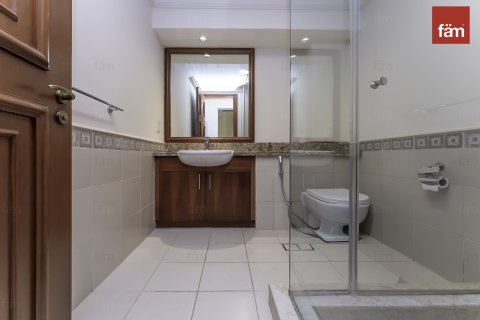 Снять в аренду таунхаус в Пальме Джумейре, Дубай: 3 спальни, 347.9м², № 71581 - фото 6