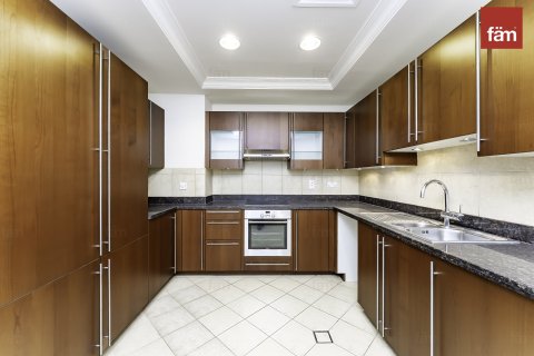 Снять в аренду таунхаус в Пальме Джумейре, Дубай: 3 спальни, 347.9м², № 71581 - фото 19