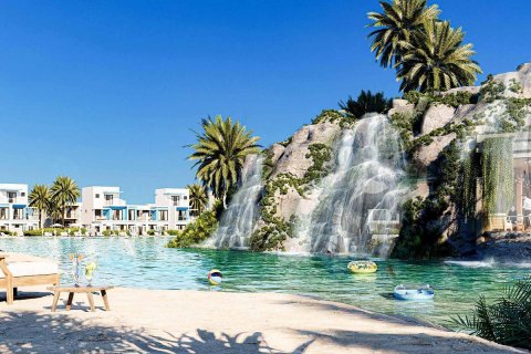 Villa in Dubai 5 bedrooms, 144 sq.m. № 71591 - photo 1