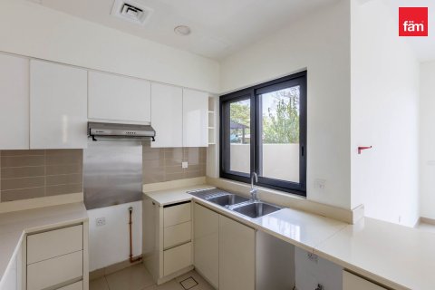 Townhouse in Dubai Hills Estate, Dubai 4 bedrooms, 270.8 sq.m. № 133095 - photo 5