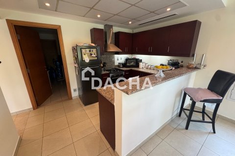 Villa in Jumeirah Village Triangle, Dubai 2 bedrooms, 250 sq.m. № 124436 - photo 9