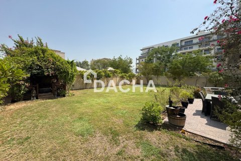 Villa in Jumeirah Village Triangle, Dubai 2 bedrooms, 250 sq.m. № 124436 - photo 26