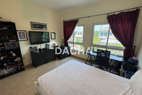 Villa in Jumeirah Village Triangle, Dubai 2 bedrooms, 250 sq.m. № 124436 - photo 14