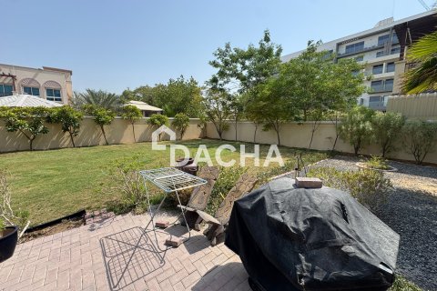 Villa in Jumeirah Village Triangle, Dubai 2 bedrooms, 250 sq.m. № 124436 - photo 24